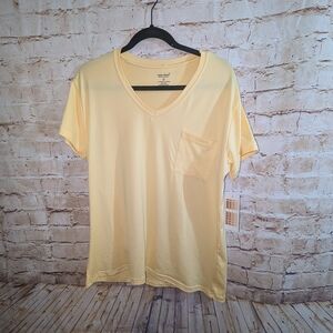 ♥️Yellow V Neck T Shirt Emme Jordan 2X NWT